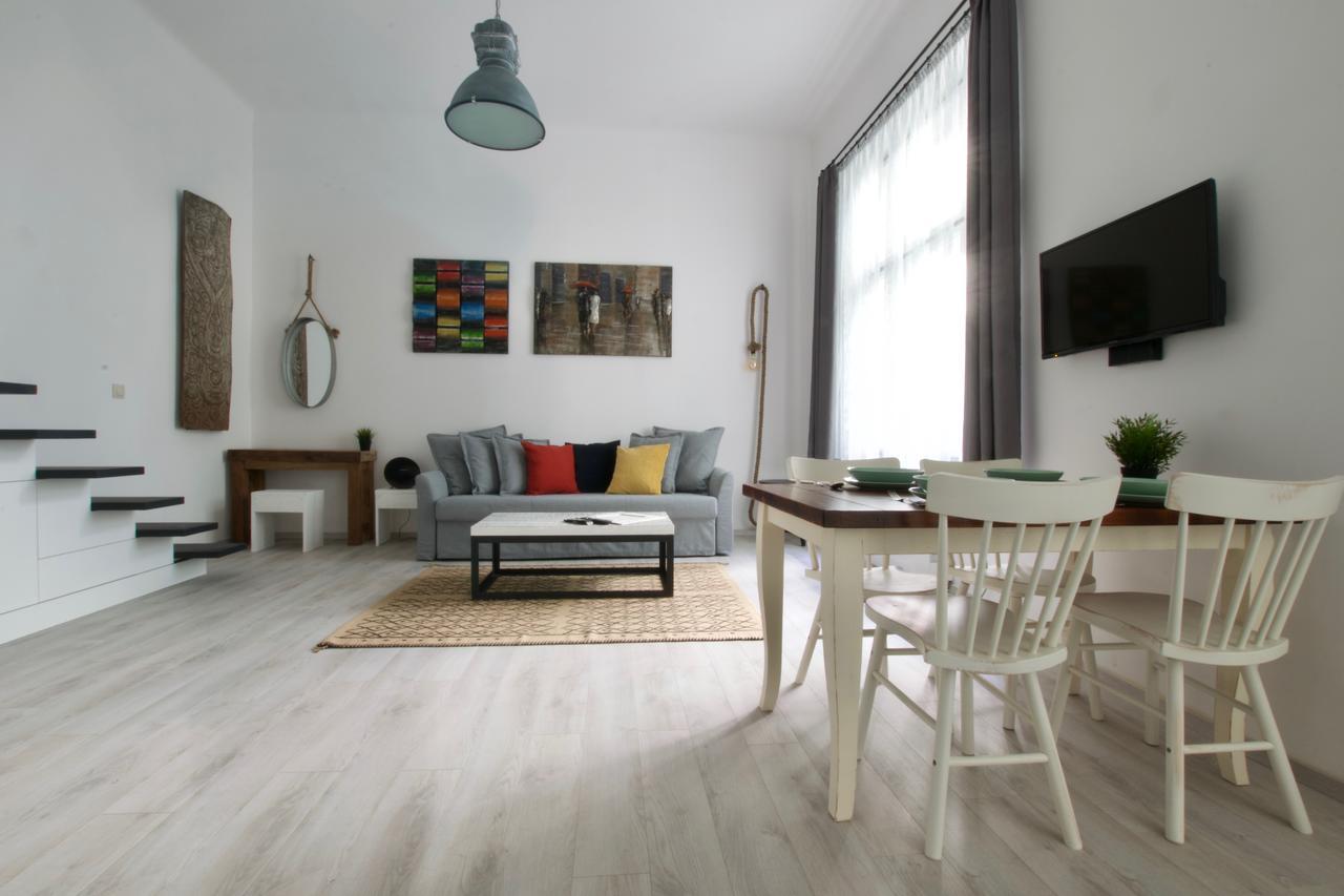 Standard By Hi5 - Wesselényi 8 Budapešť